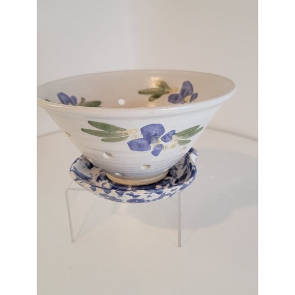 Studio Pottery Glazed Stoneware Berry Bowl attached Under Plate Signed flower - Picture 7 of 11